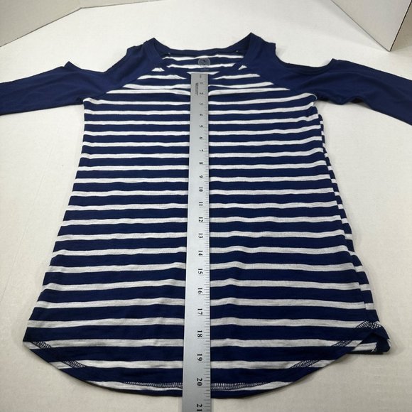 So Women Sz XS Shirt Relaxed Fit Peek-a-boo Shoulders Blue White Stripe Preowned - Picture 12 of 13